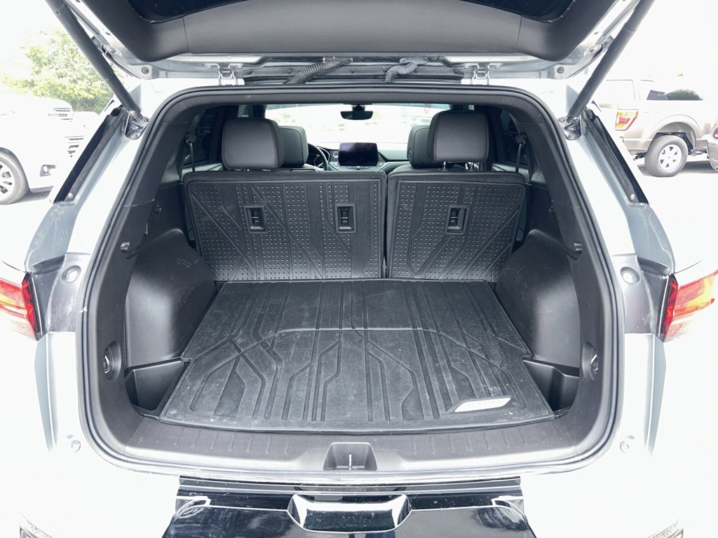 Used 2024 Chevrolet Blazer RS w/ Driver Confidence II Package image 6