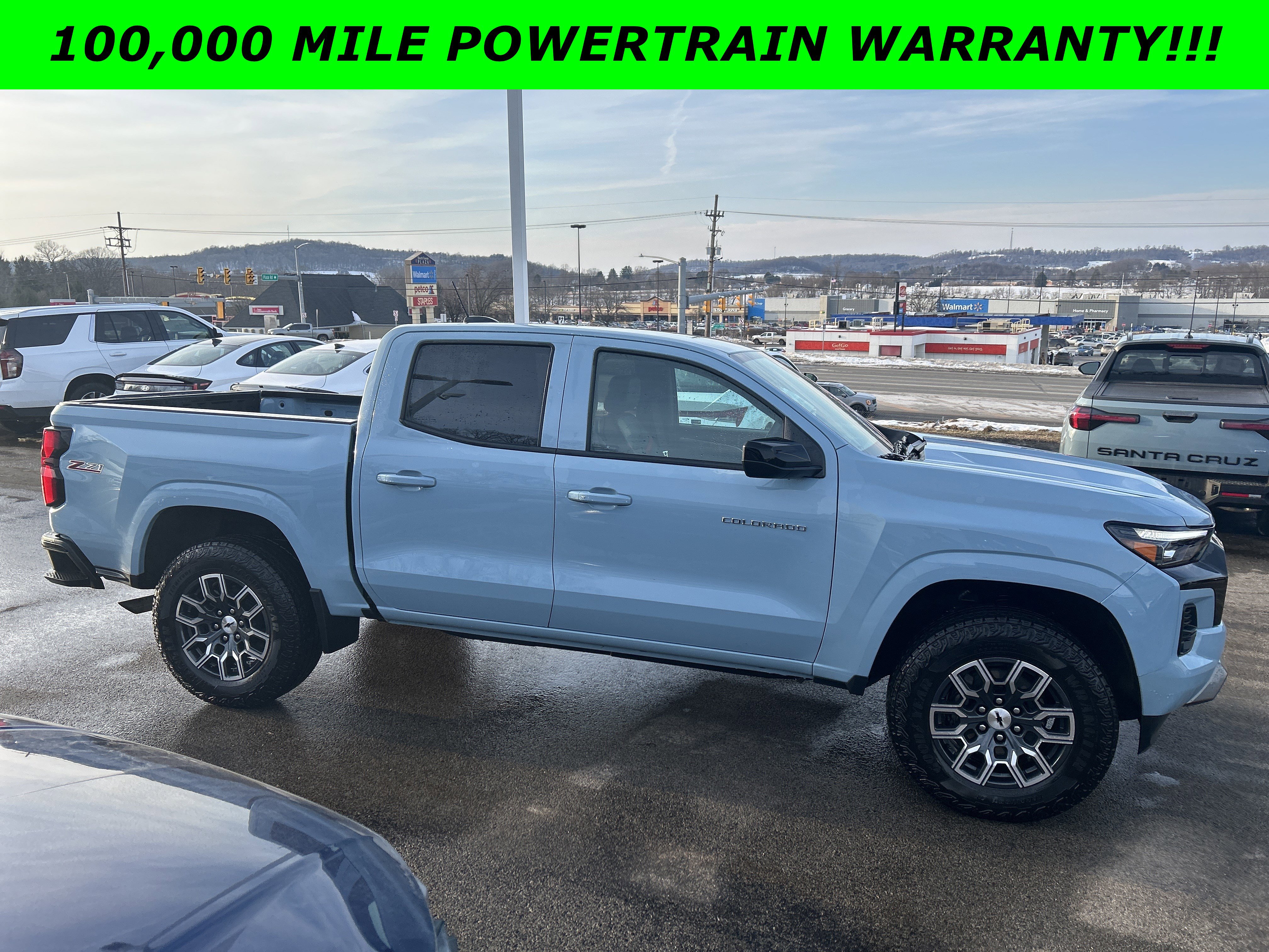 Used 2025 Chevrolet Colorado Z71 w/ Z71 Convenience Package 2 image 3
