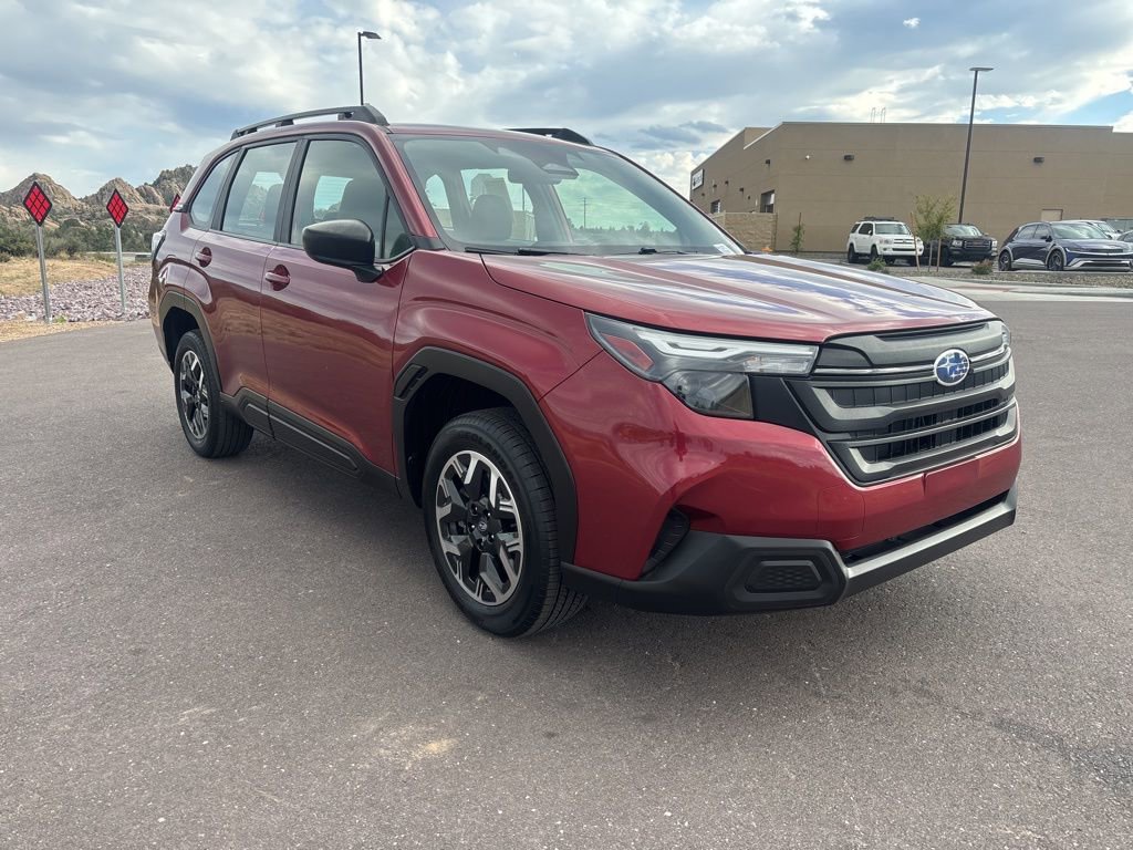 Used 2025 Subaru Forester AWD/4WD image 2