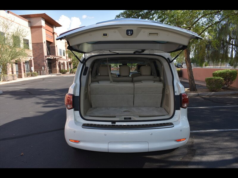 Used 2014 INFINITI QX80 2WD w/ Deluxe Touring Package image 25