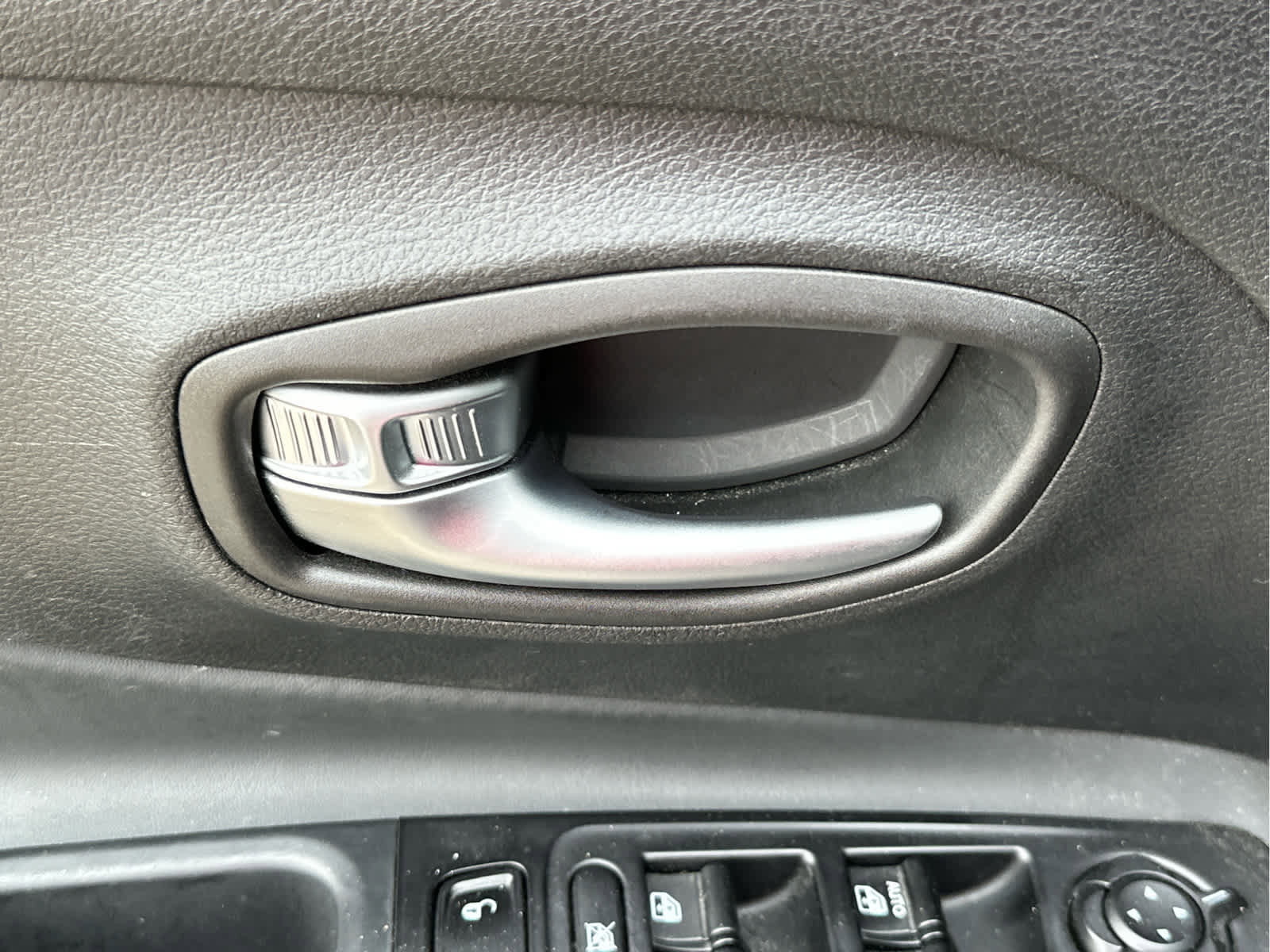 Used 2022 Jeep Renegade Latitude w/ Convenience Group image 23