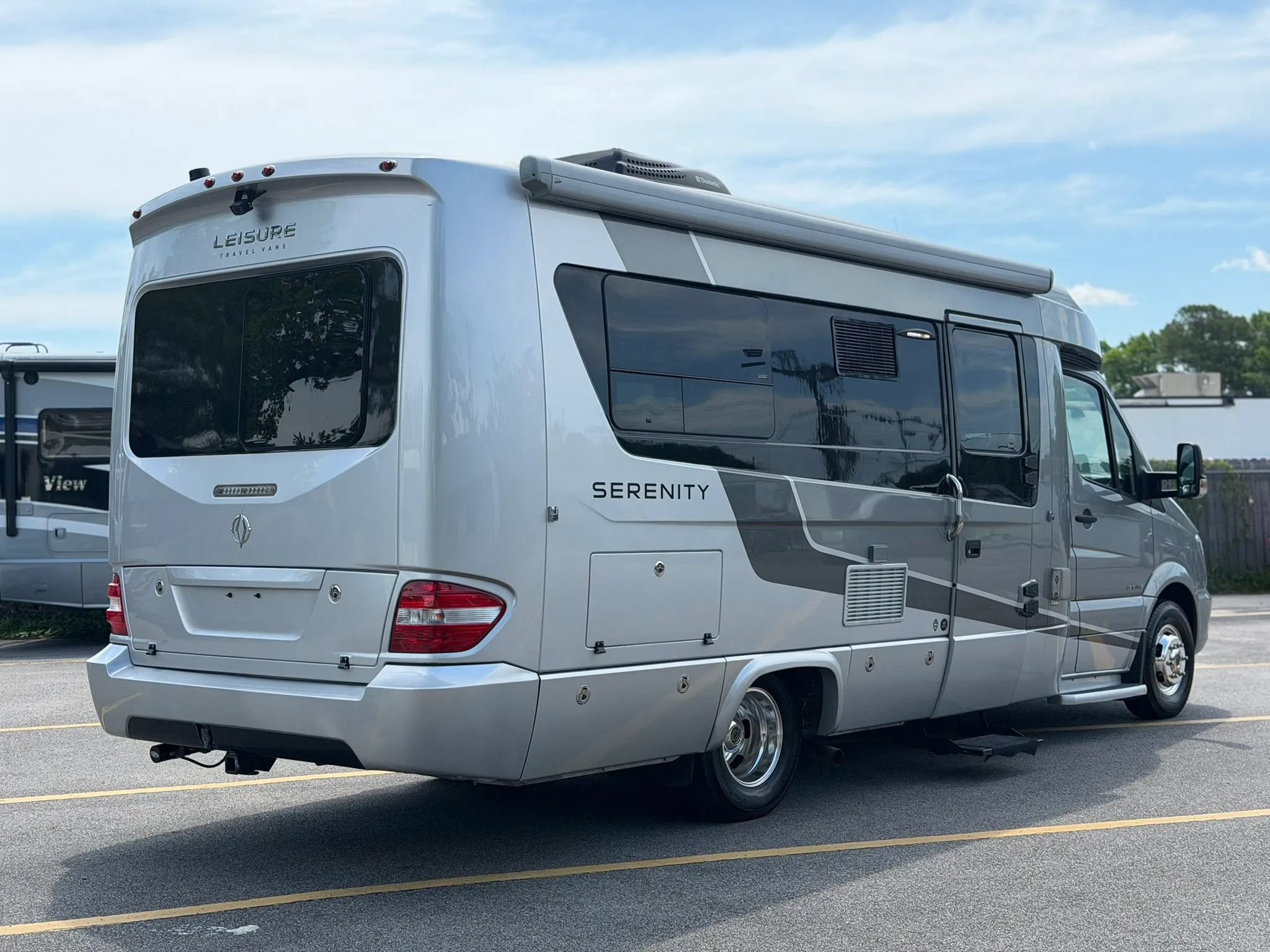 Used 2015 Mercedes-Benz Sprinter 3500 image 3
