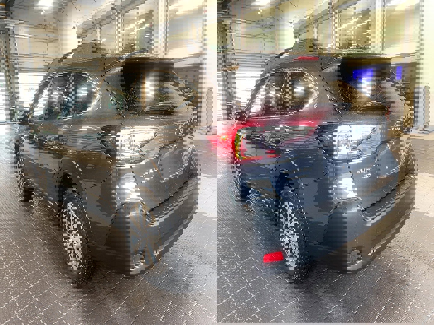 Used 2024 Subaru Outback Premium image 17