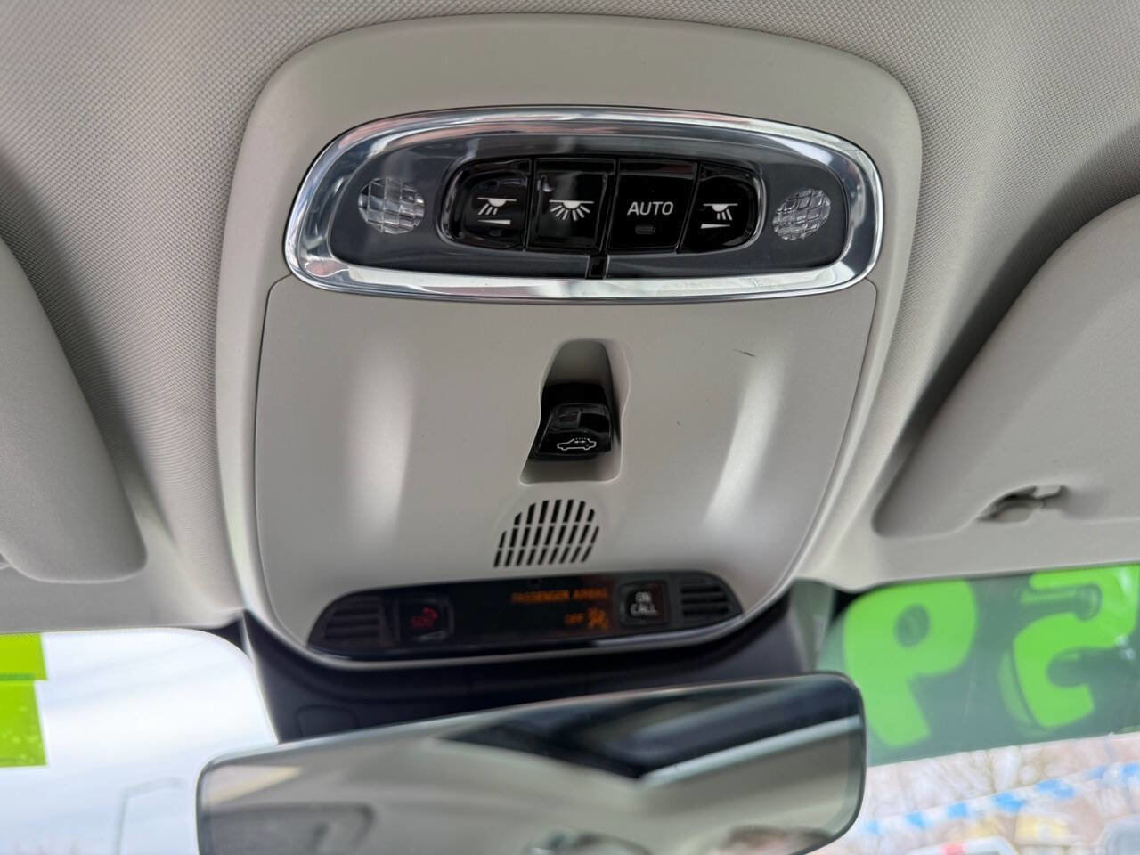 Used 2022 Volvo S60 B5 Inscription image 25