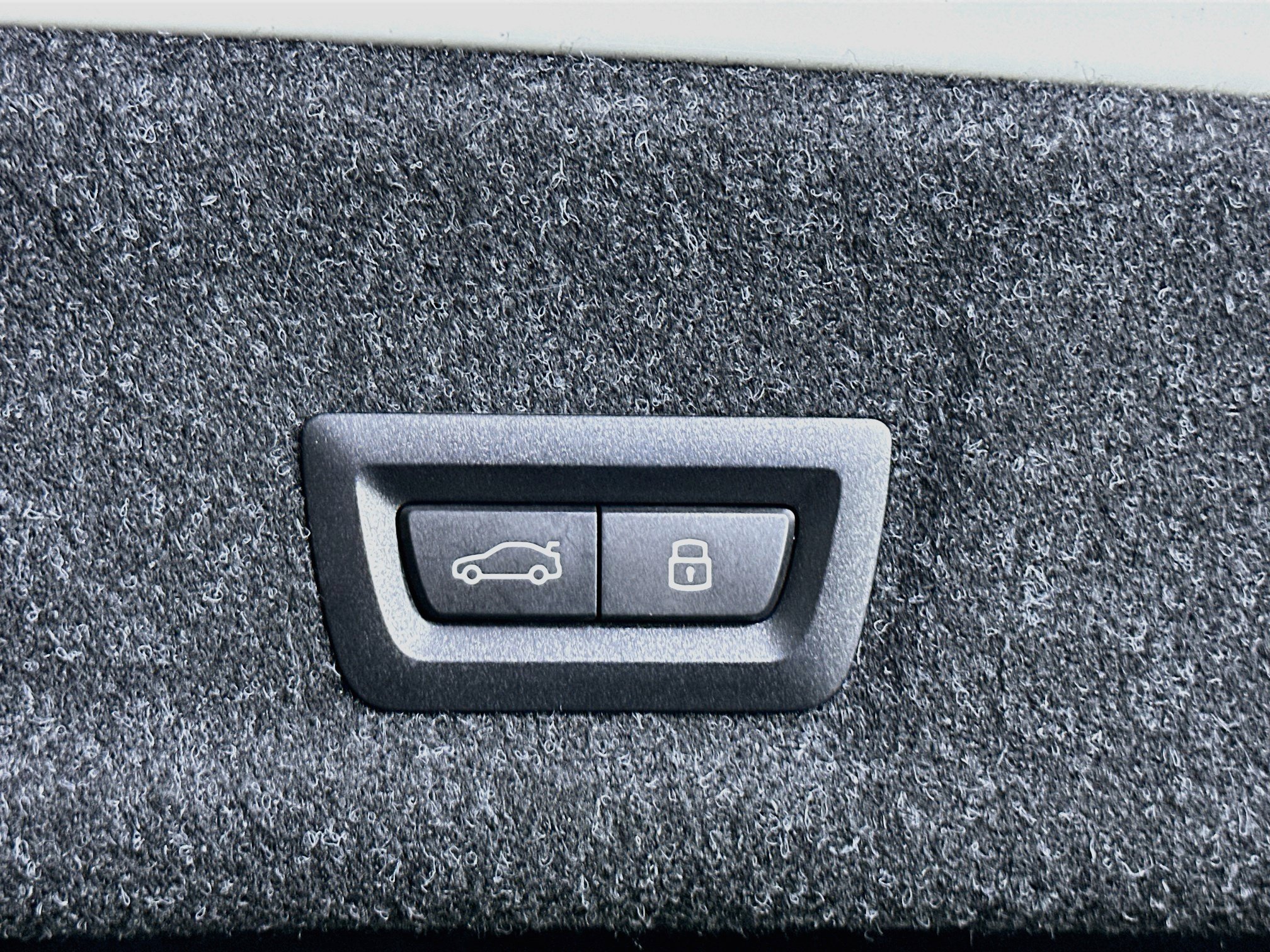 Used 2025 BMW 330i Sedan RWD image 29