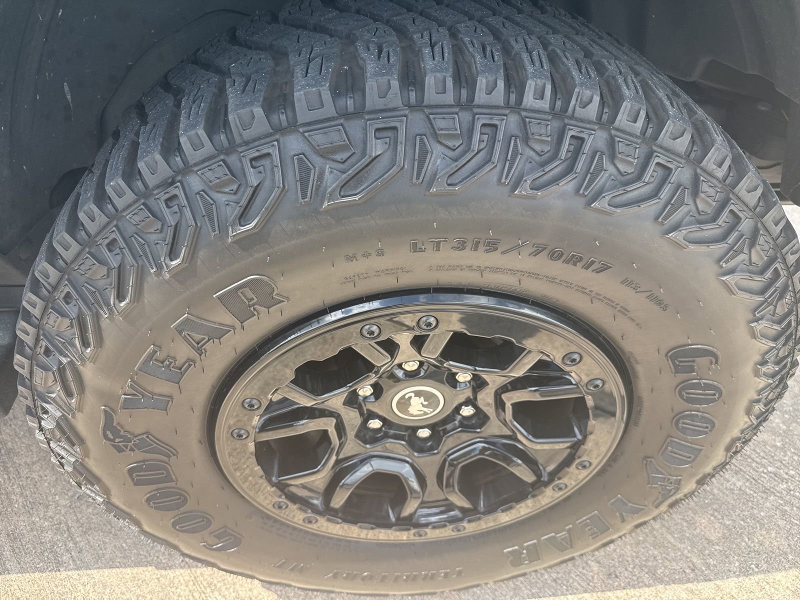 Used 2023 Ford Bronco Wildtrak image 37