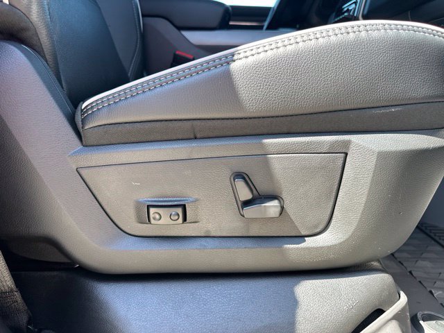 New 2026 RAM 3500 Laramie AWD/4WD image 52