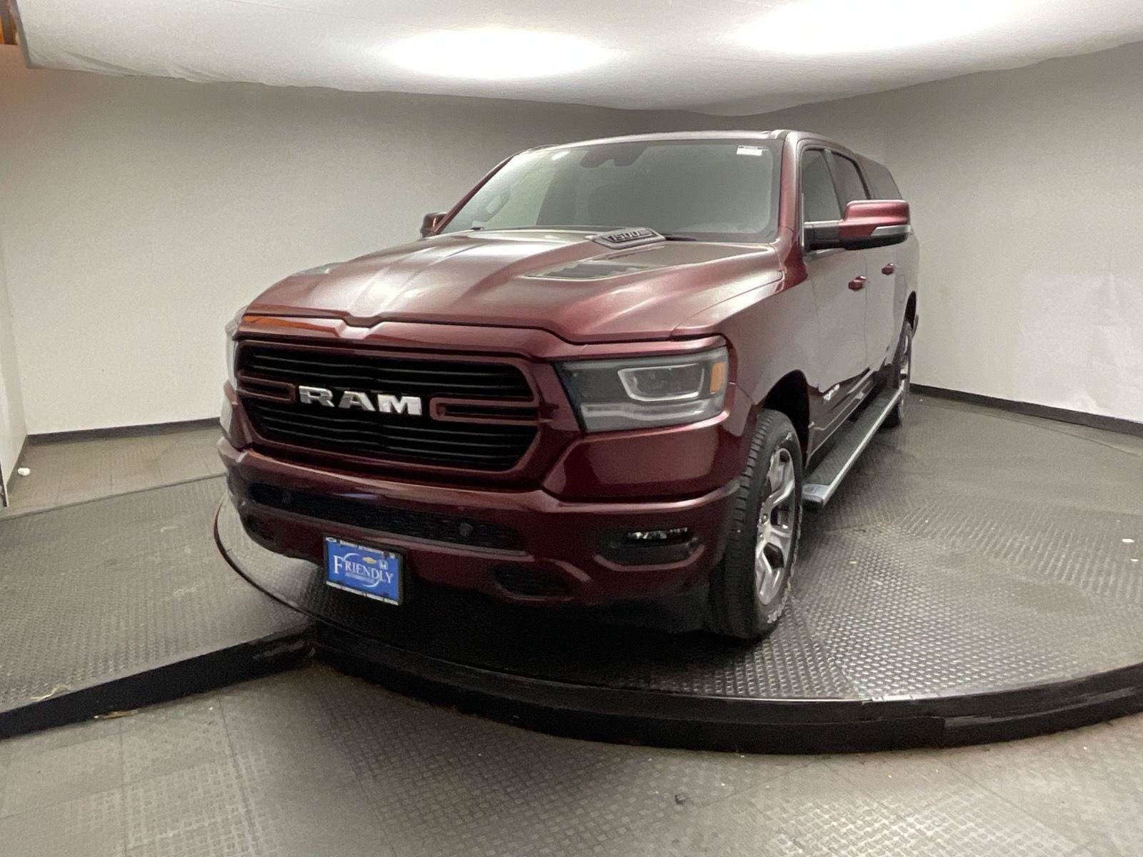 Used 2023 RAM 1500 Laramie AWD/4WD image 3