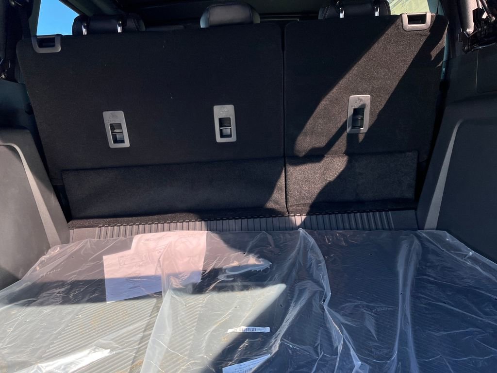 New 2025 Ford Bronco Outer Banks image 23