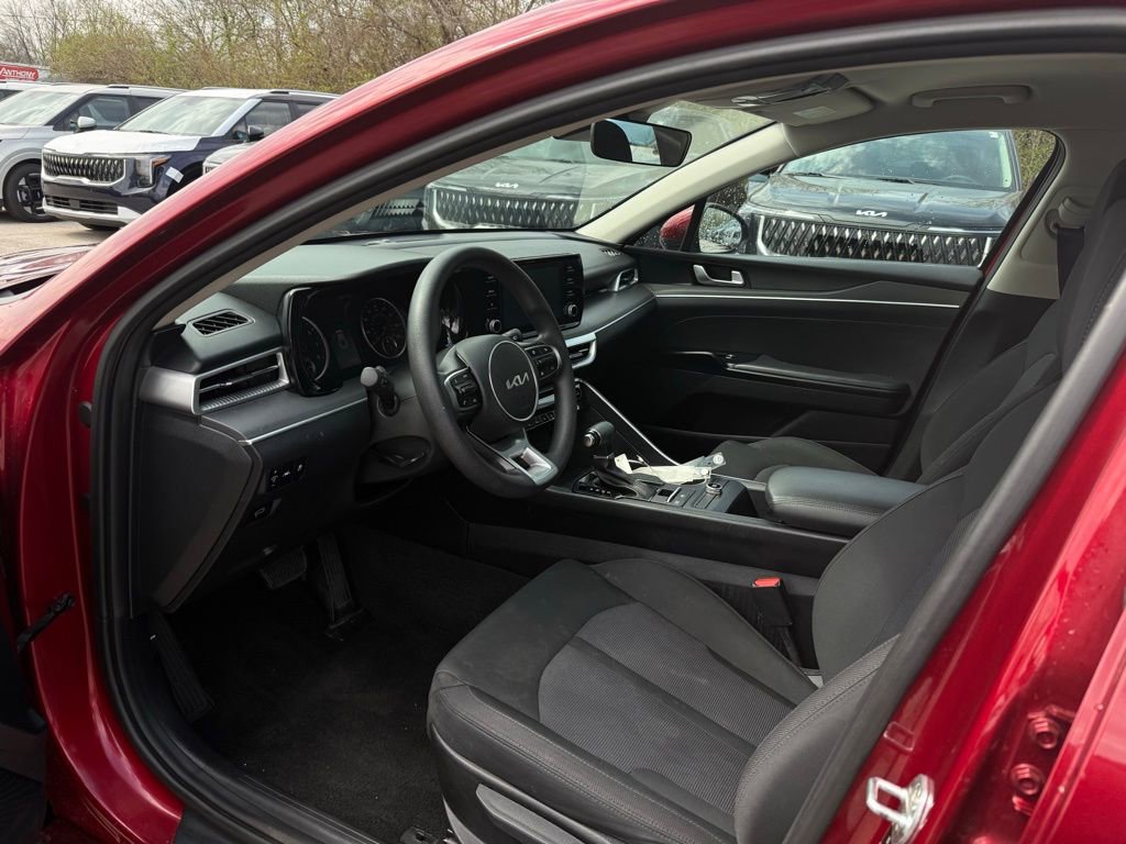 Used 2022 Kia K5 LXS image 8