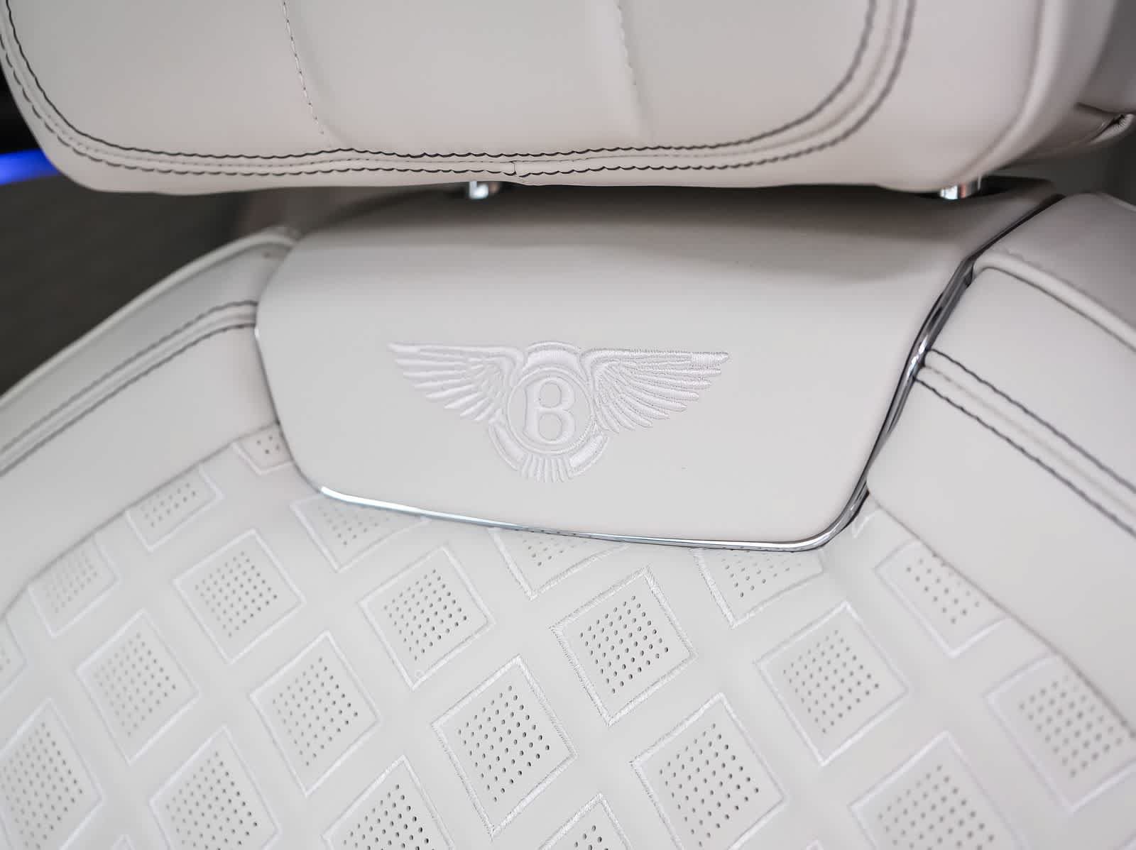 Used 2022 Bentley Flying Spur V8 AWD/4WD image 29