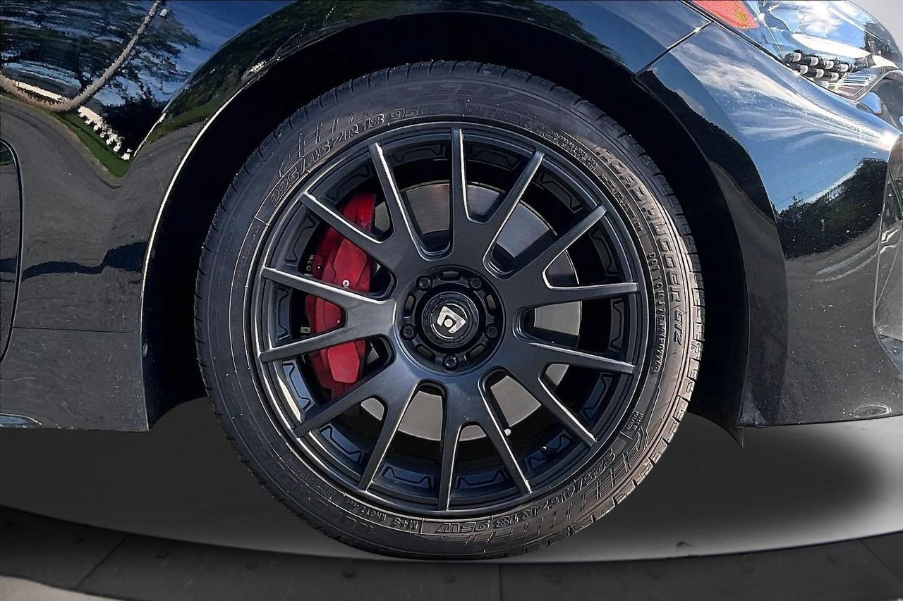 Used 2023 Kia Stinger GT-Line w/ Sun & Sound Package RWD image 35