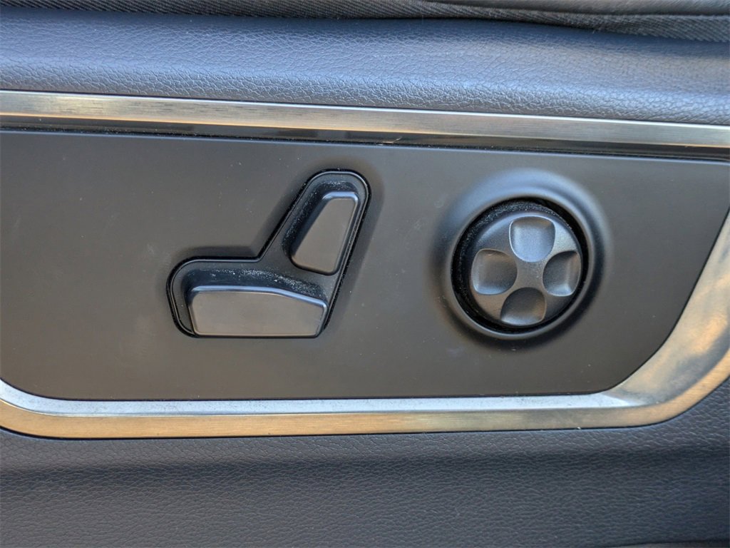 Used 2020 RAM 1500 Limited w/ Bed Utility Group image 21