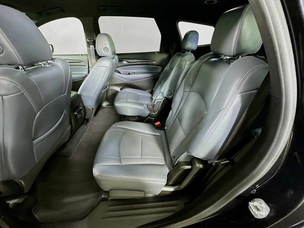 Used 2024 Buick Enclave Essence w/ Technology Package image 14