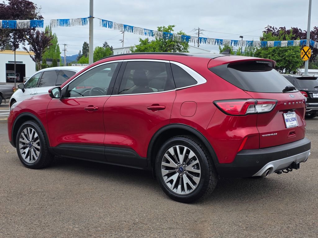Used 2020 Ford Escape Titanium AWD/4WD image 2