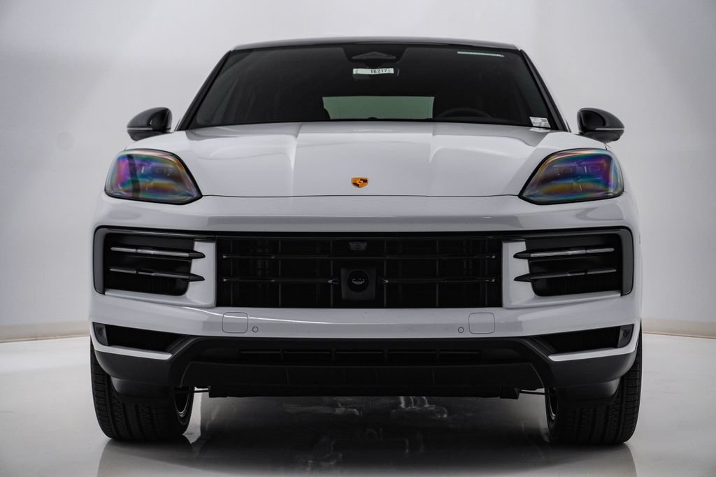 New 2026 Porsche Cayenne Coupe AWD/4WD image 6