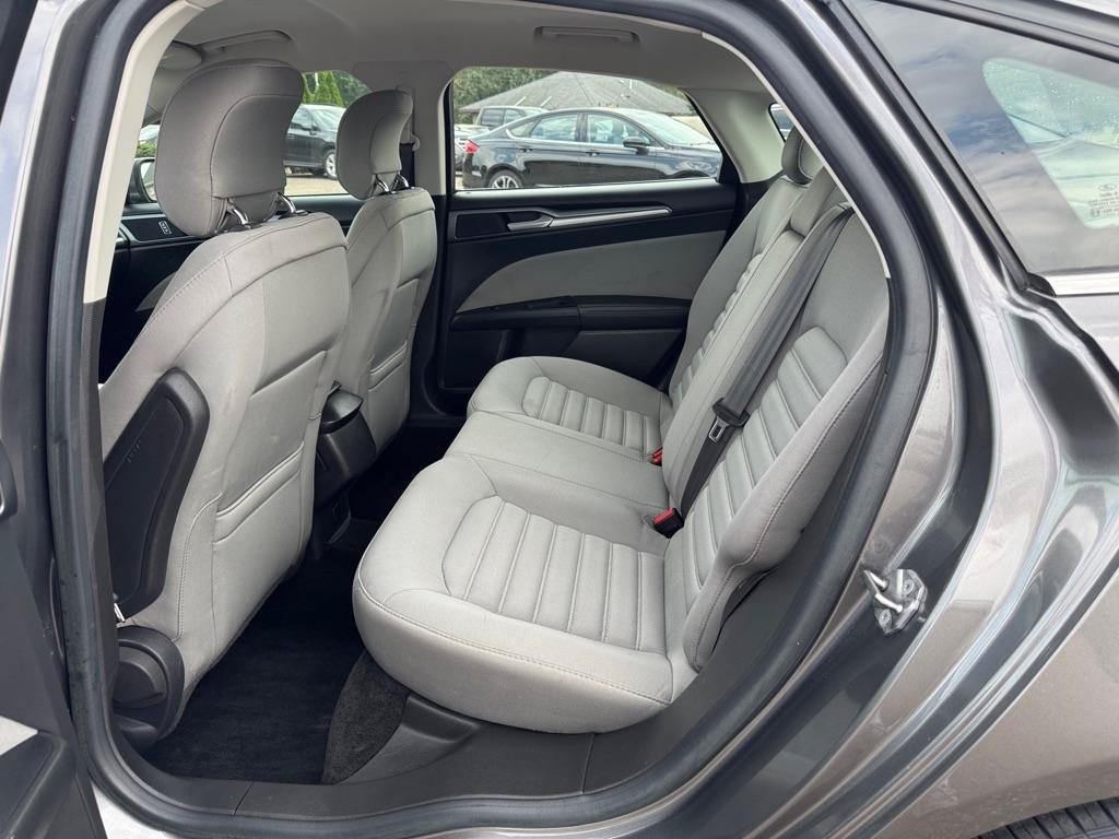 Used 2013 Ford Fusion S FWD image 17