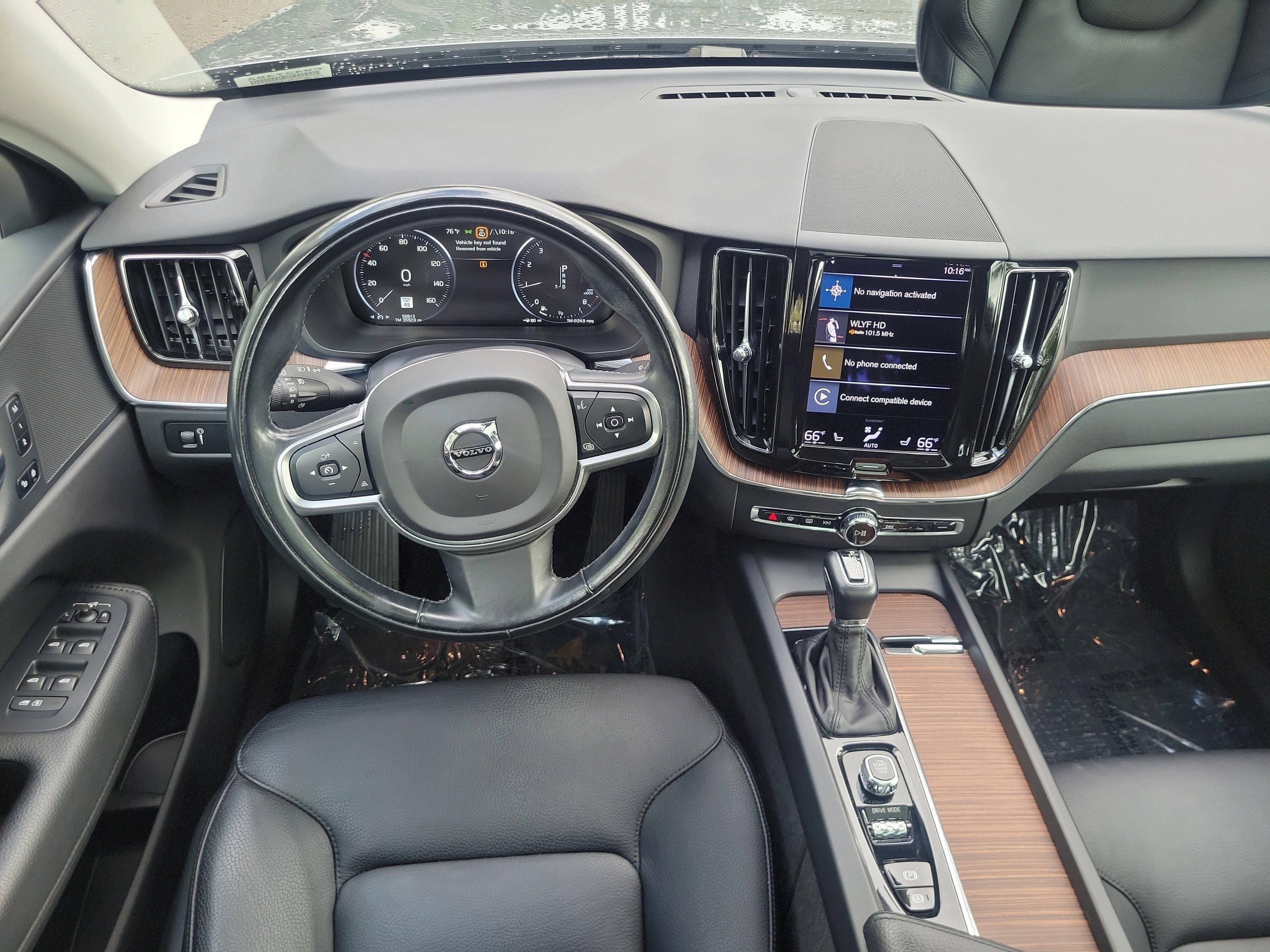 Used 2021 Volvo XC60 T5 Momentum image 15