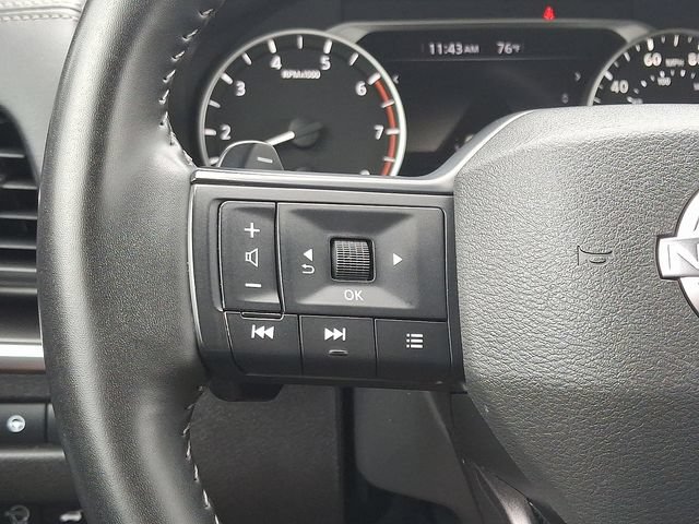 Used 2025 Nissan Rogue SV AWD/4WD image 20