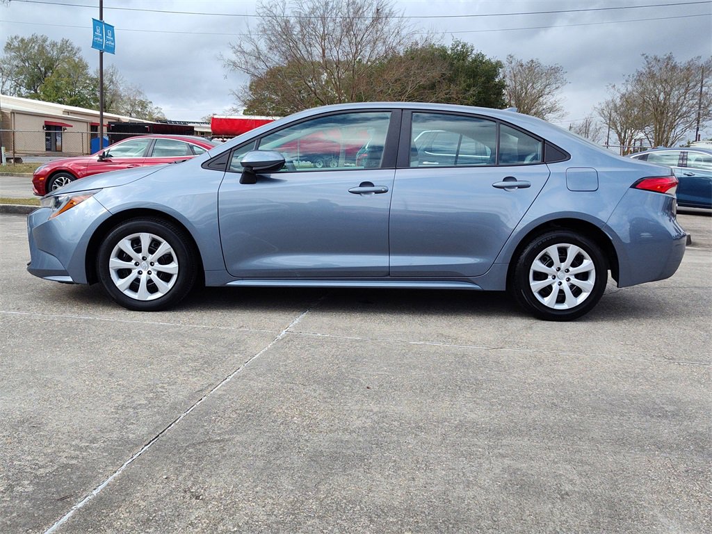 Used 2024 Toyota Corolla LE image 4