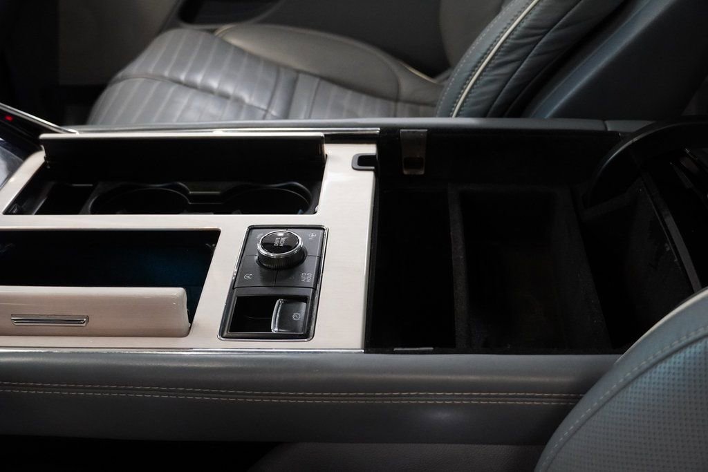 Used 2021 Lincoln Navigator L Black Label w/ Cargo Convenience Package image 25