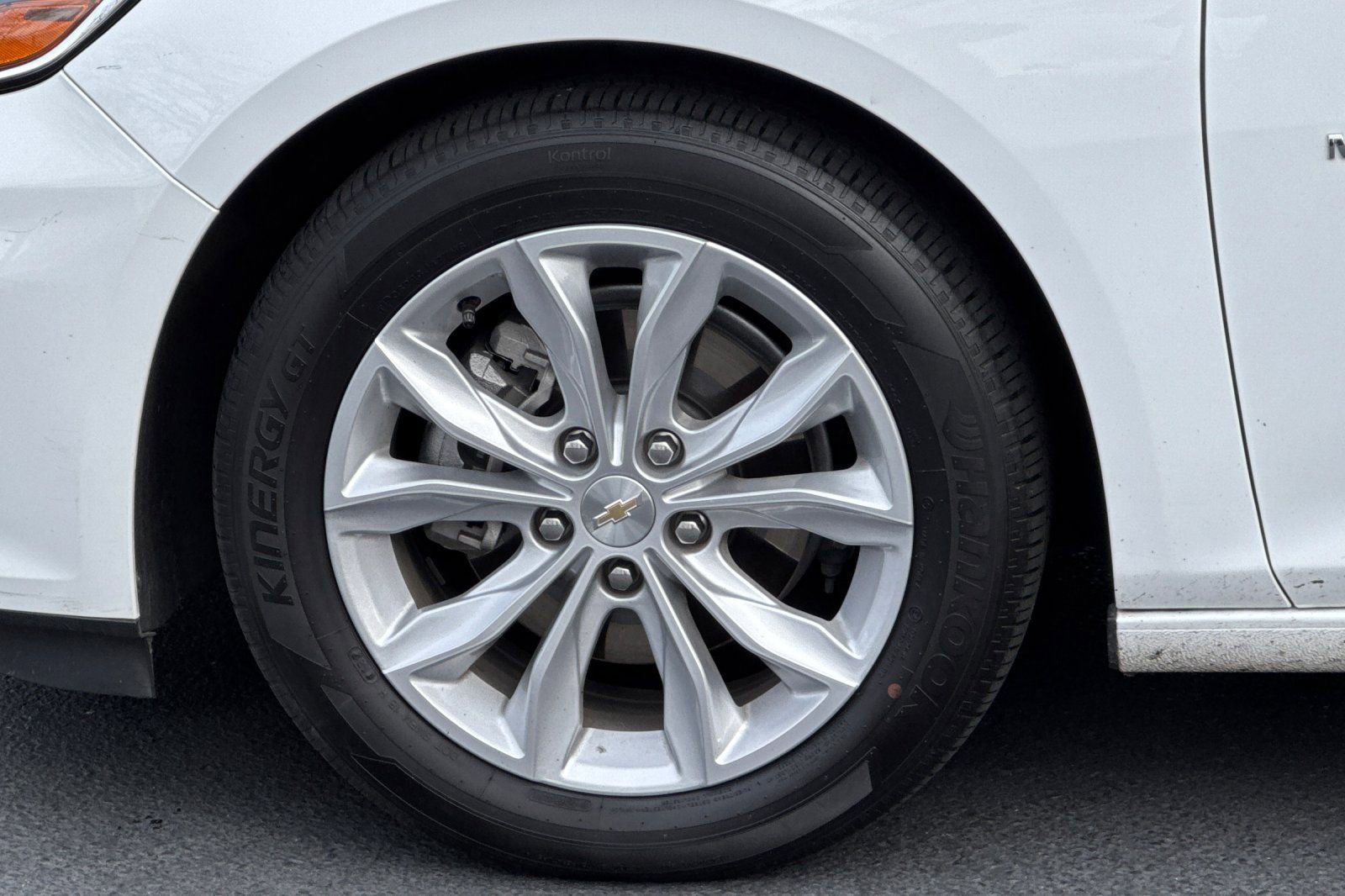 Certified 2022 Chevrolet Malibu LT w/ Leather Package image 30