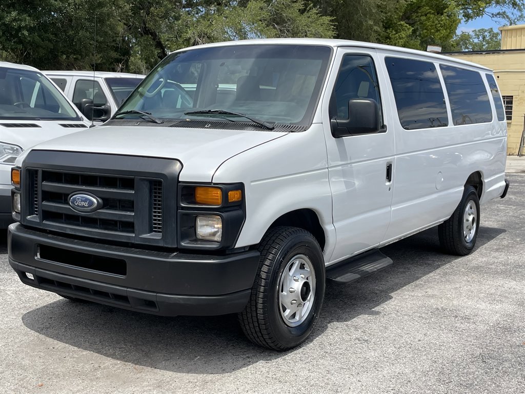 Used 2012 Ford E-350 and Econoline 350 XL w/ PWR Windows & Locks Group image 9
