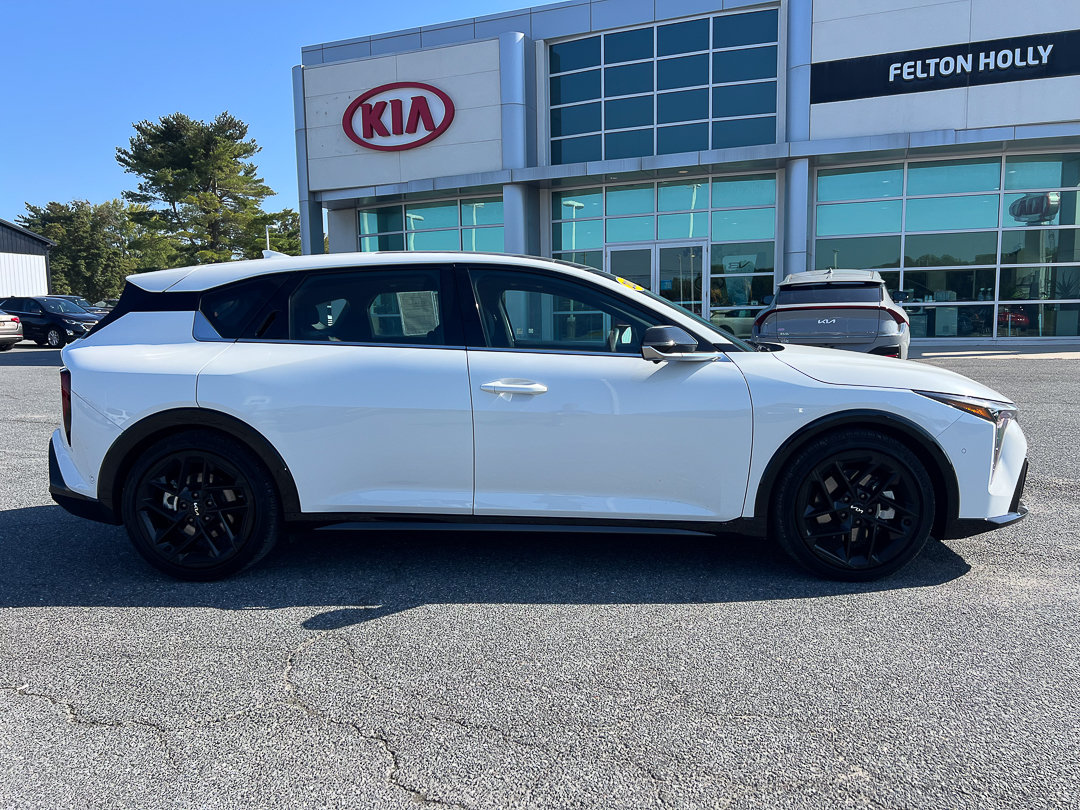 Used 2026 Kia K4 GT-Line Turbo FWD image 9
