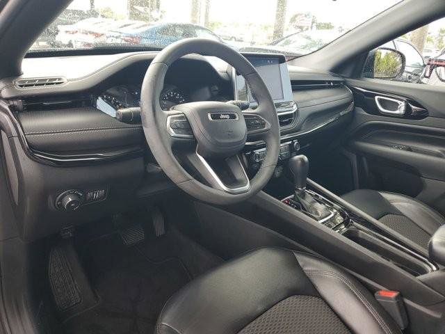 Used 2022 Jeep Compass Latitude image 12