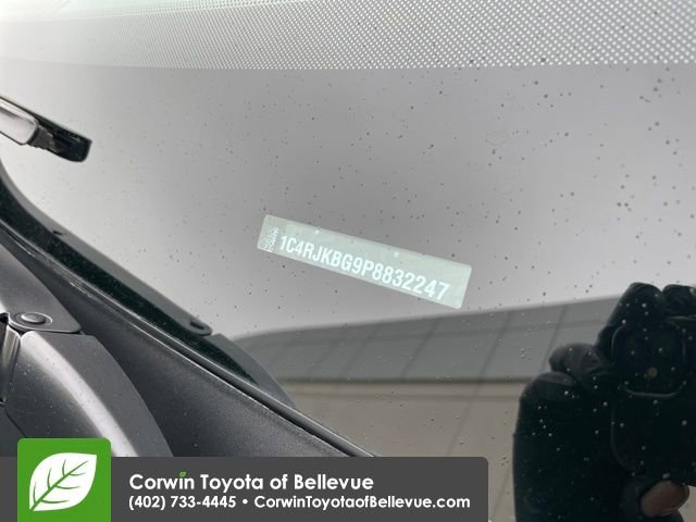 Used 2023 Jeep Grand Cherokee L Limited image 30