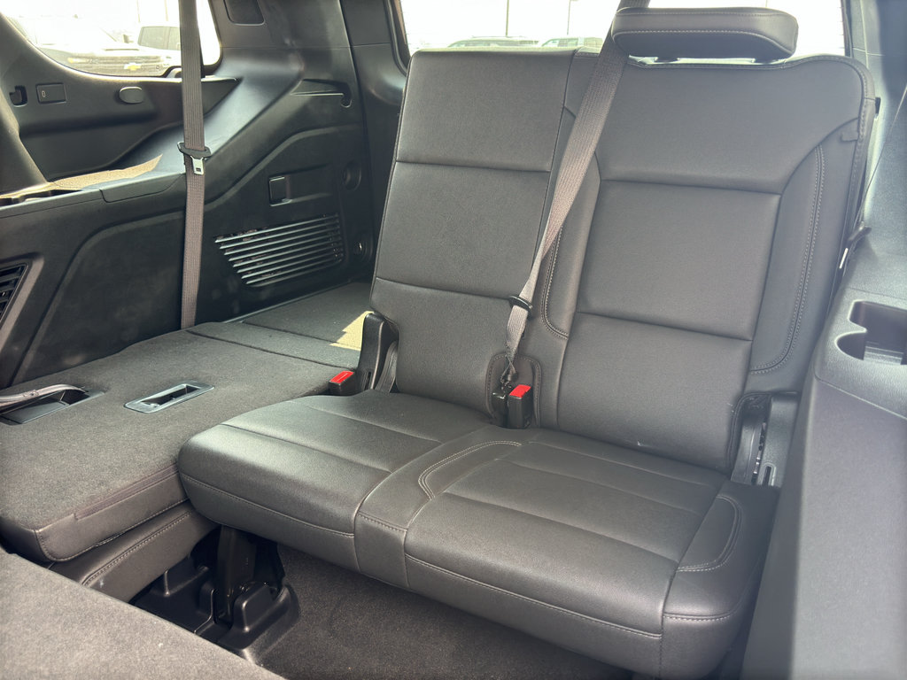 Used 2025 Chevrolet Tahoe Z71 AWD/4WD image 8