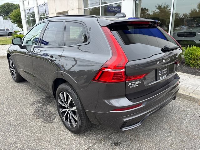 Used 2025 Volvo XC60 B5 Plus w/ Climate Package AWD/4WD image 3