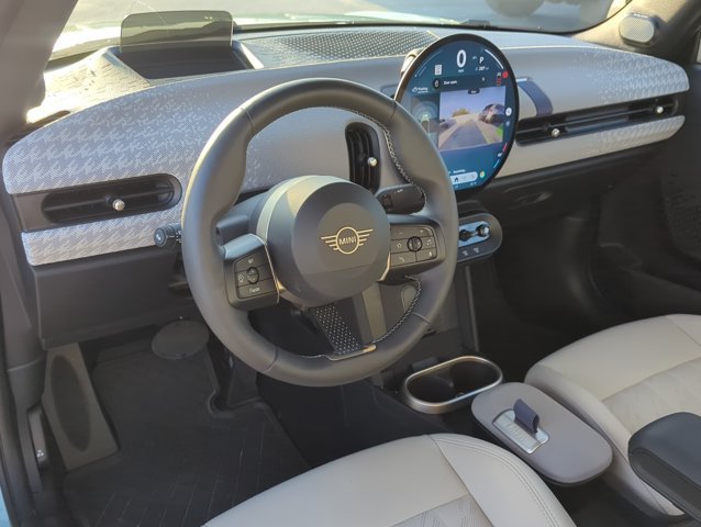 Used 2025 MINI Cooper S FWD image 7