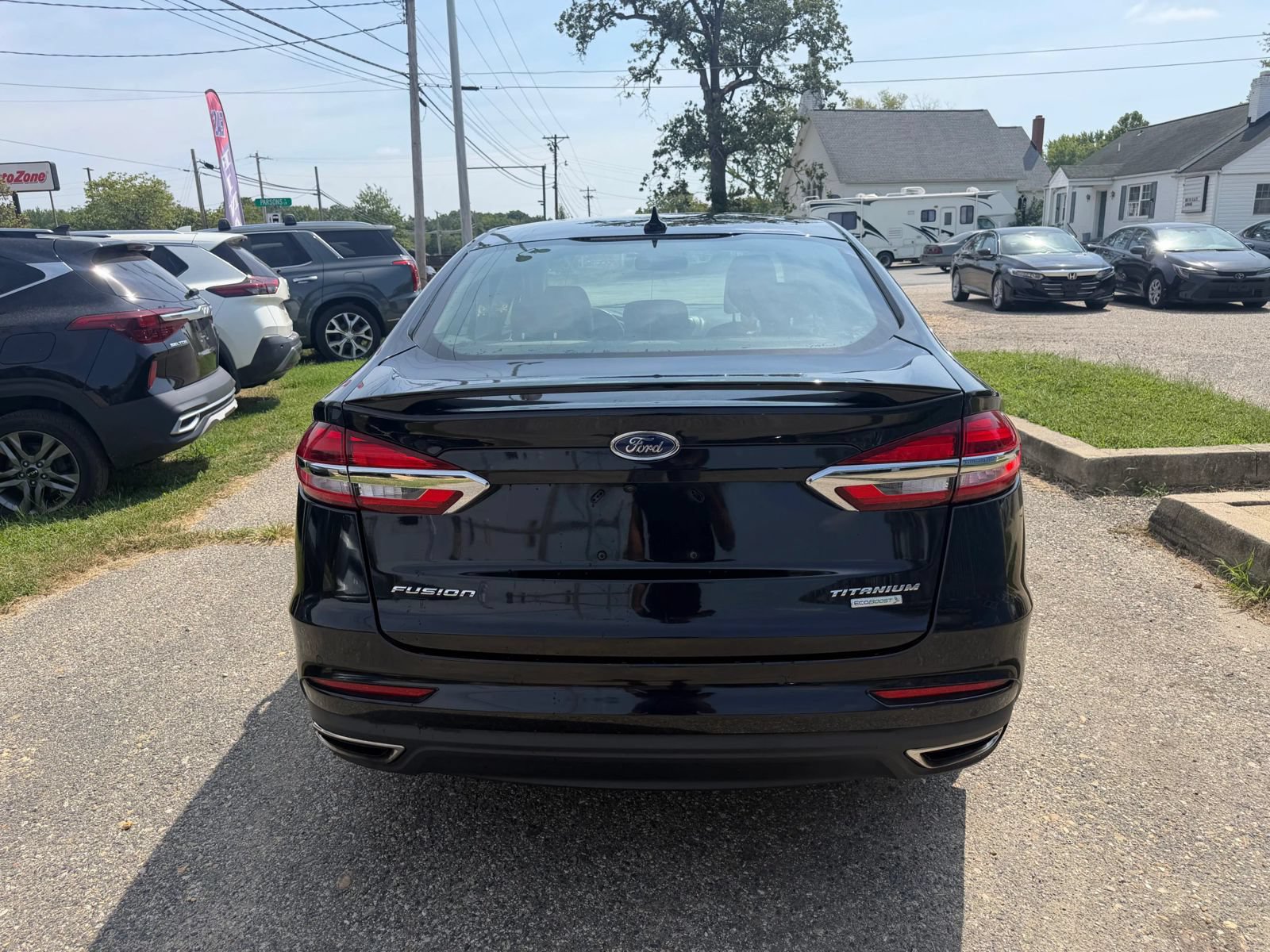 Used 2020 Ford Fusion Titanium FWD image 5