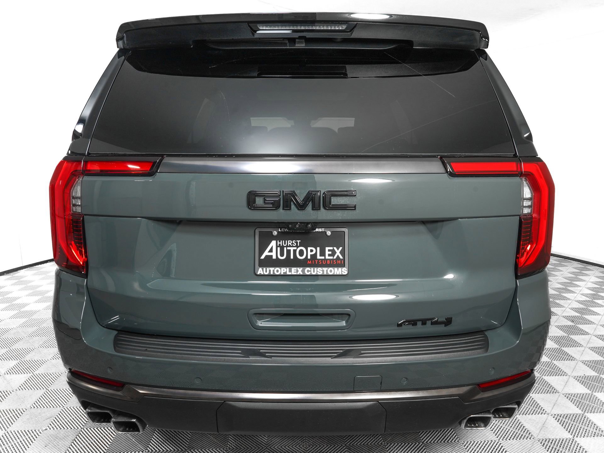 Used 2026 GMC Yukon AT4 Ultimate AWD/4WD image 6