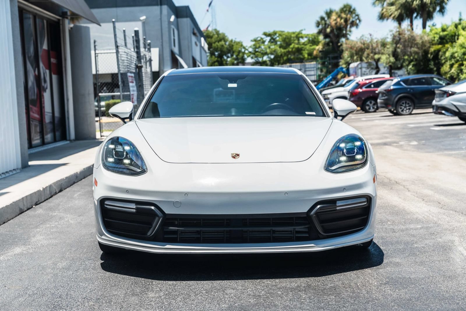 Used 2018 Porsche Panamera 4 AWD/4WD image 3