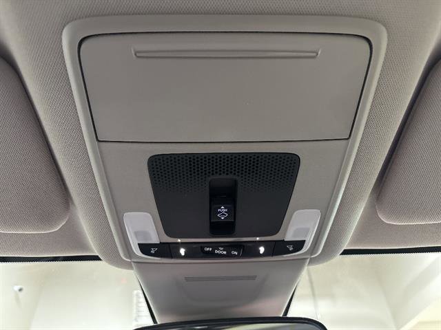 Used 2024 Honda CR-V EX image 15