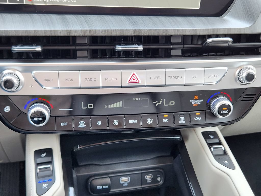 Certified 2025 Kia Telluride EX AWD/4WD image 19