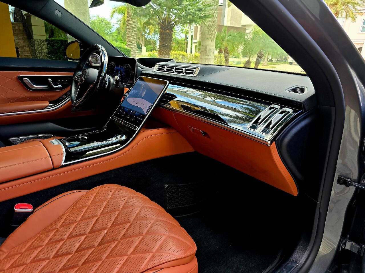 Used 2022 Mercedes-Benz S 580 4MATIC Sedan w/ Rear Seat Package image 81