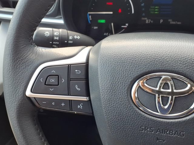 Certified 2026 Toyota Sienna XLE FWD image 22