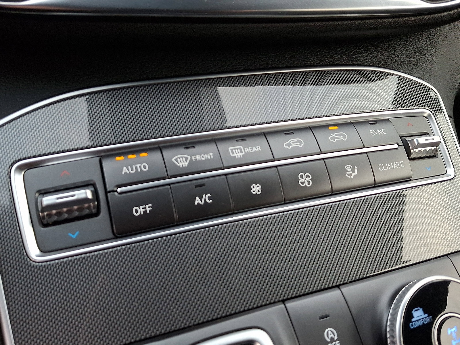 Used 2021 Hyundai Santa Fe SEL w/ Convenience Package image 17