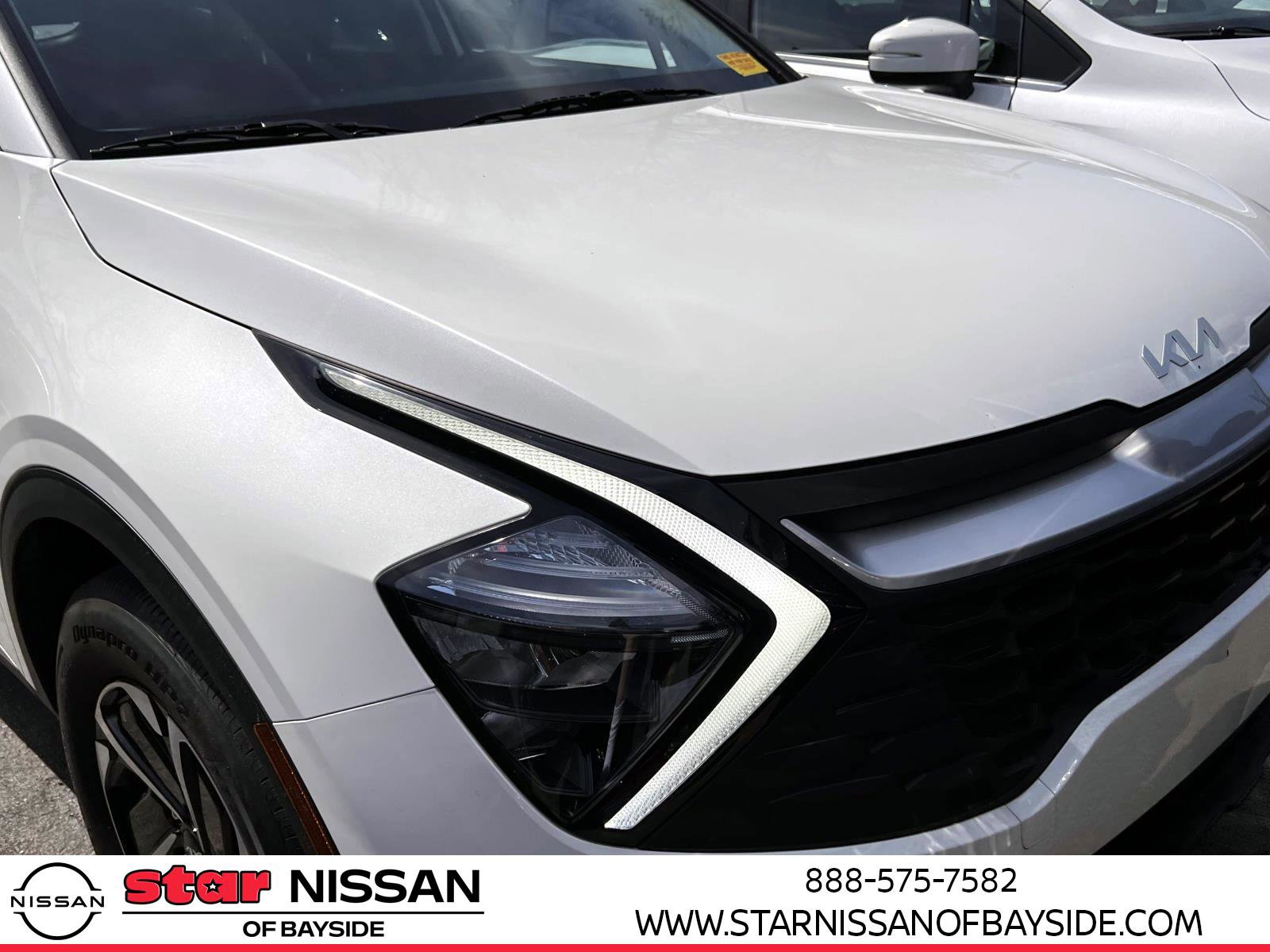 Used 2023 Kia Sportage LX image 7