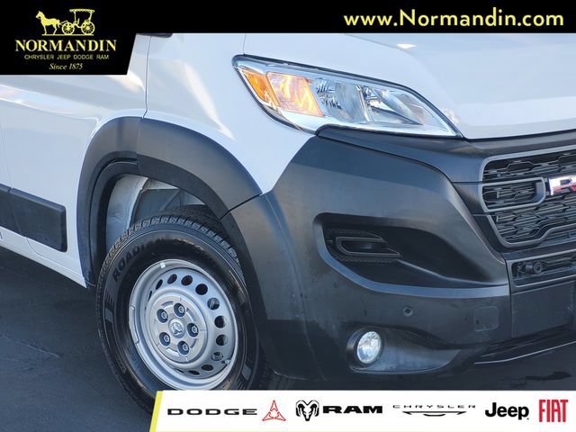 Used 2025 RAM ProMaster 1500 w/ Safety Group FWD image 3