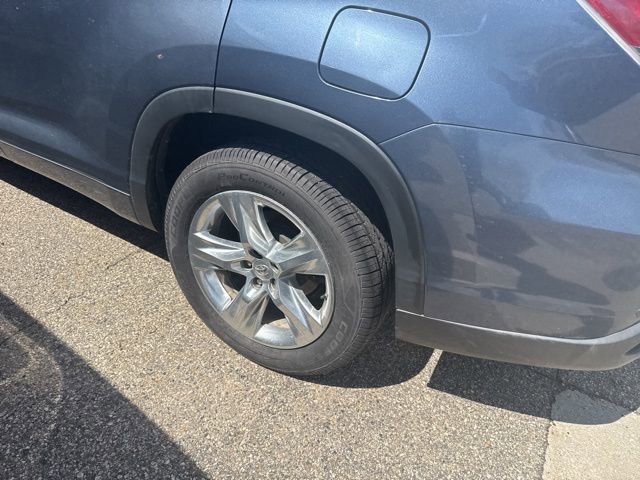 Used 2014 Toyota Highlander Limited image 7