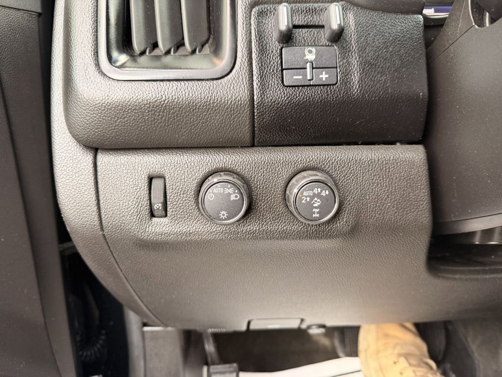 Used 2017 Chevrolet Colorado ZR2 image 25