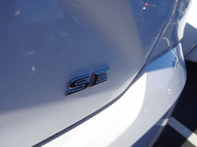 Used 2026 Toyota Camry SE FWD image 24