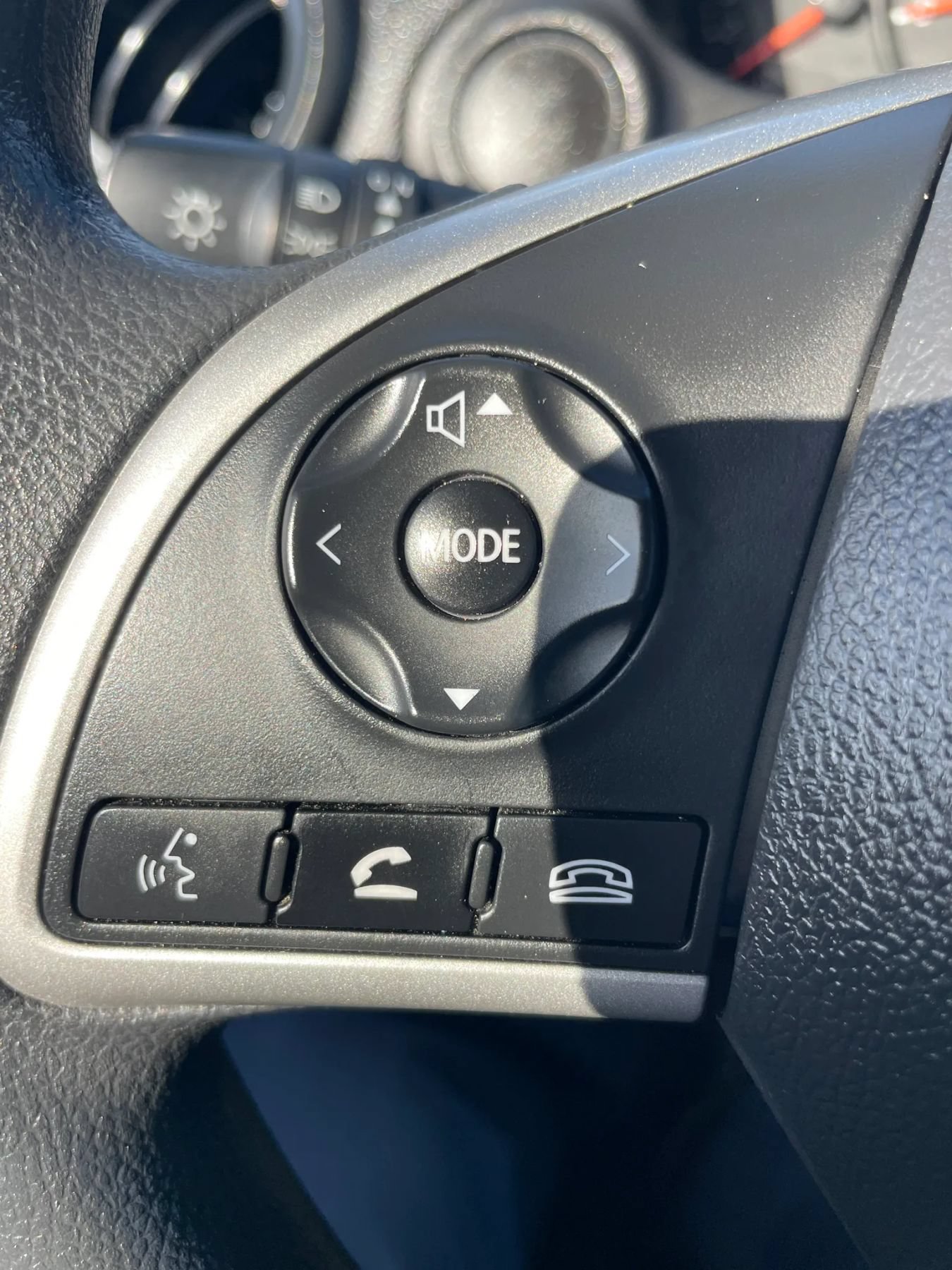 Used 2024 Mitsubishi Mirage ES FWD image 17