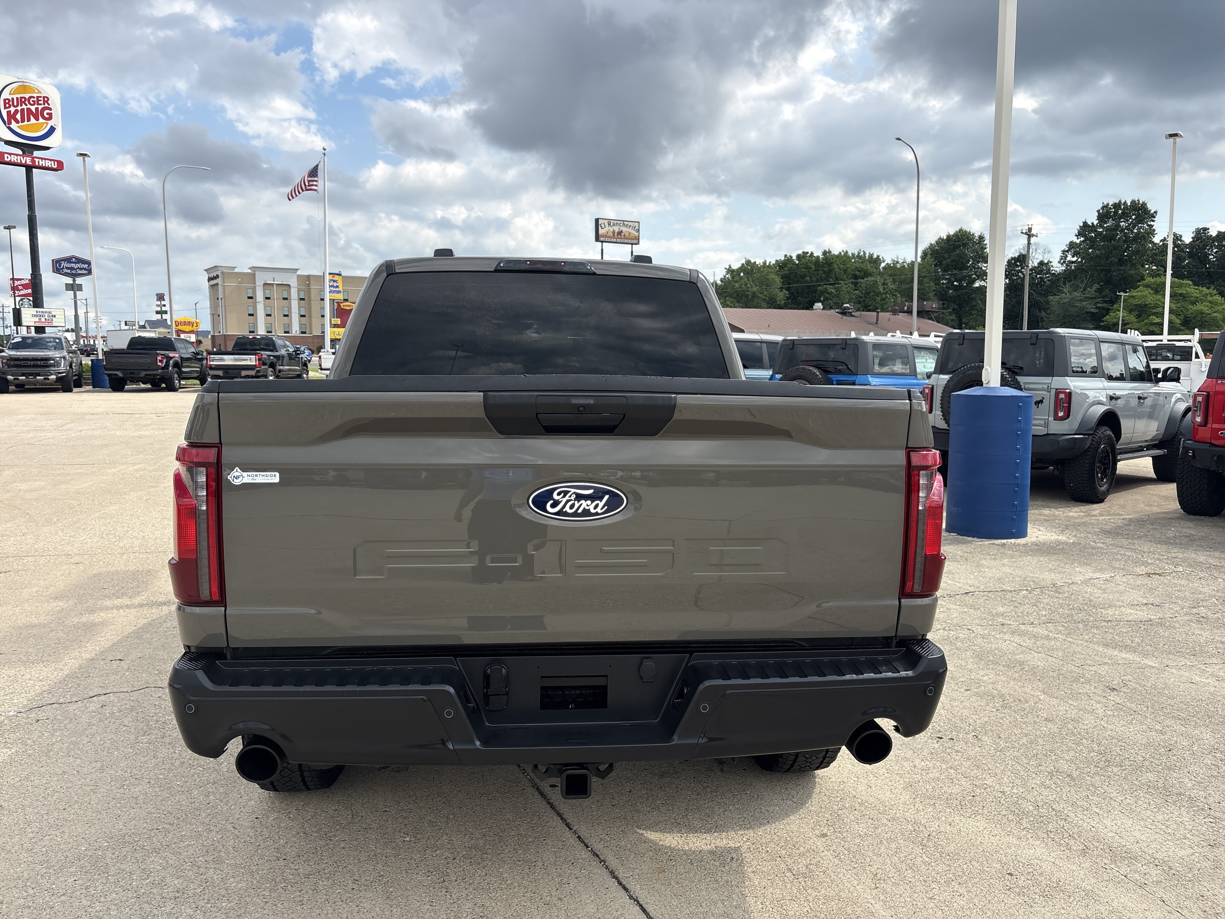 Used 2025 Ford F150 STX w/ Equipment Group 201A FX4 AWD/4WD image 4