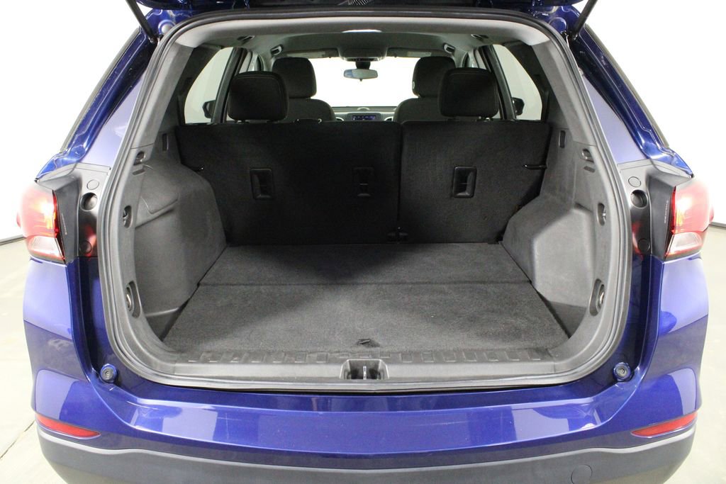 Used 2022 Chevrolet Equinox LS w/ LS Convenience Package image 13