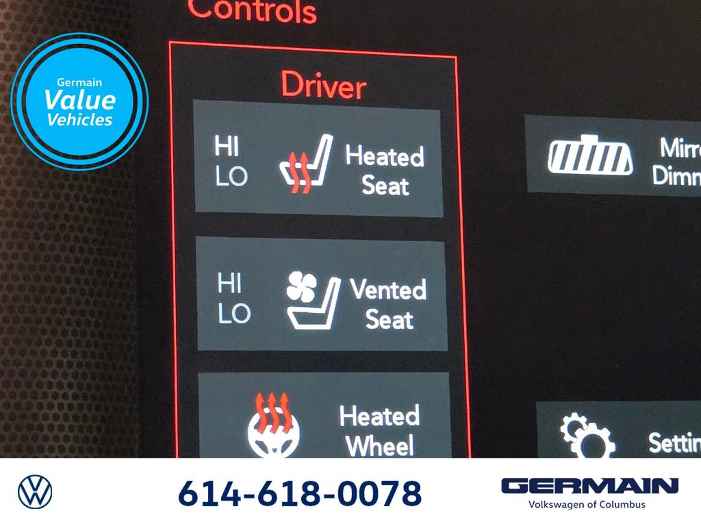 Used 2018 Dodge Charger GT AWD/4WD image 26